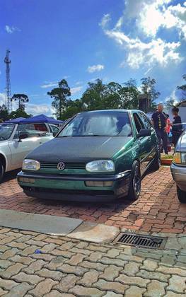 VOLKSWAGEN GOLF 1.8 MI GL 8V GASOLINA 4P MANUAL